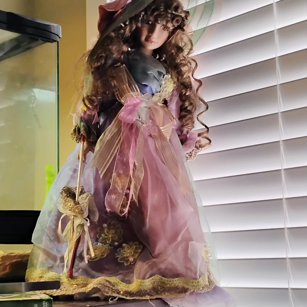 Collectable Victorian Style Porcelain Doll W/ Umbrella